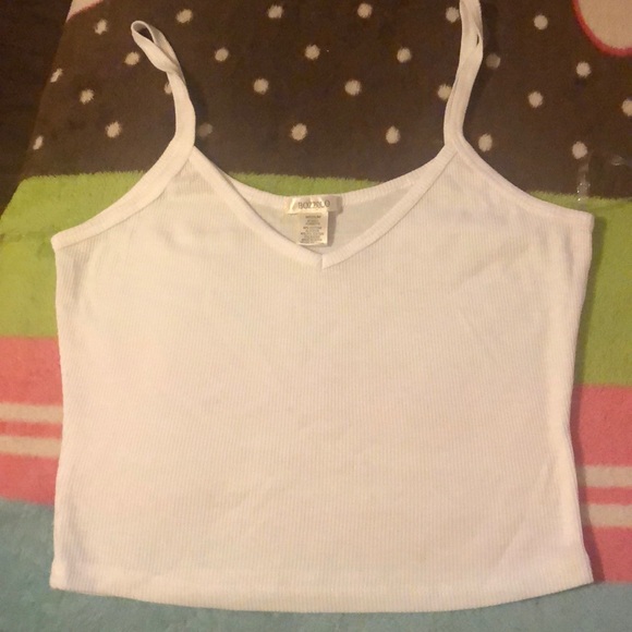 Spaghetti strip white Crop top - Picture 1 of 1